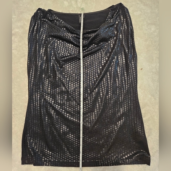 NEW Black Sleeveless Top Size S Avant Garde Minimalist Monochrome Lightweight - Picture 9 of 11